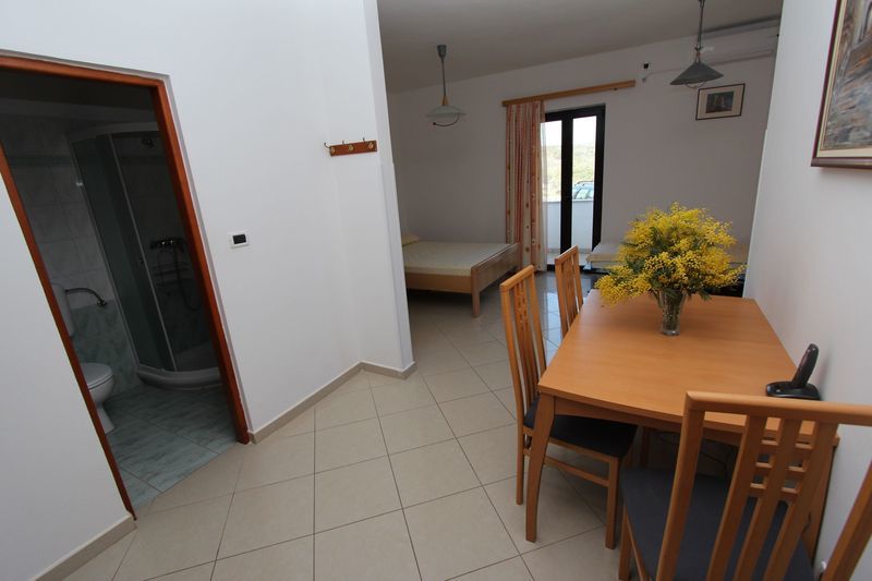 Apartments Villa Mara โรวีน ภายนอก รูปภาพ